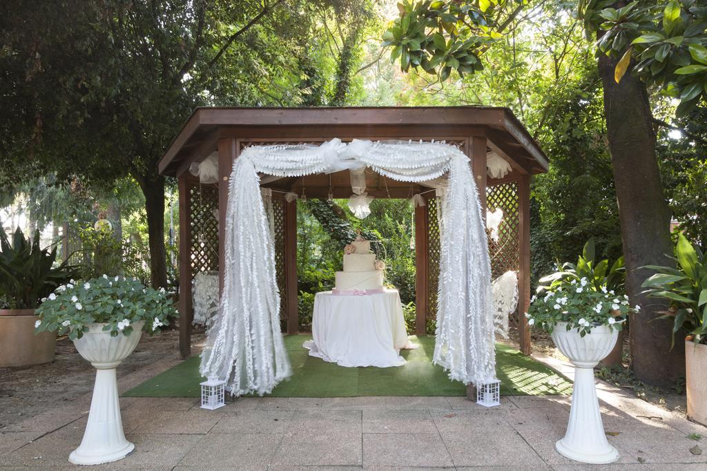 Park Hotel Le Magnolie Badia Polesine Exterior foto