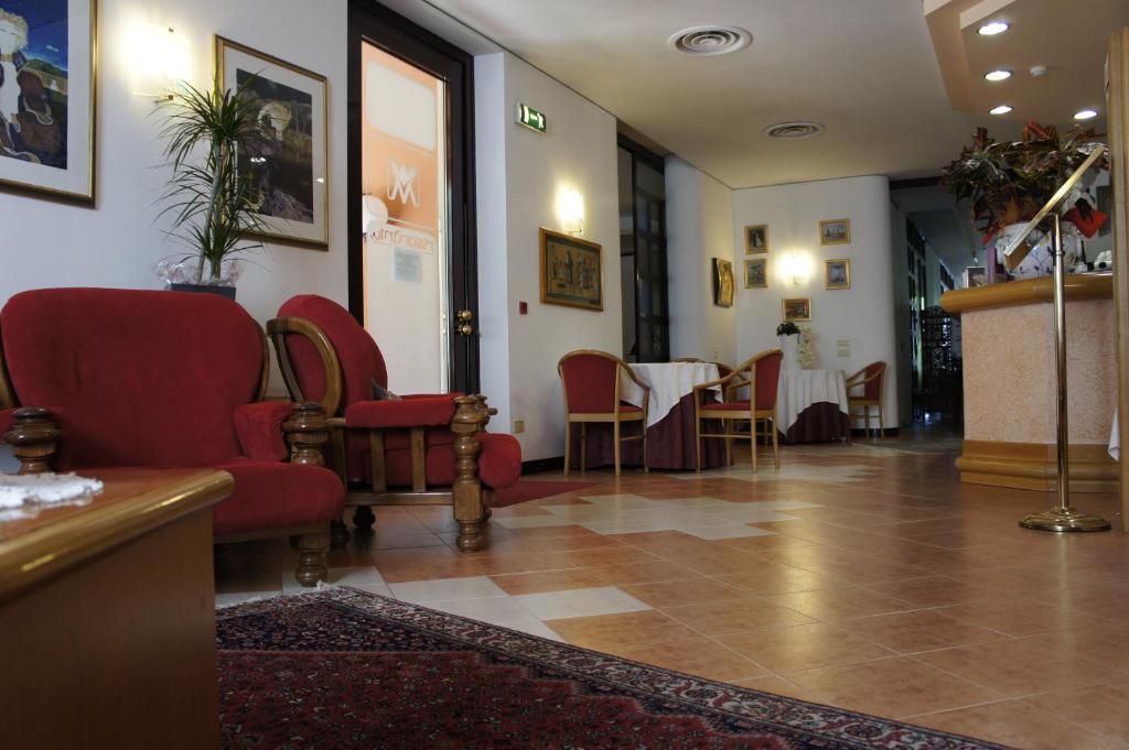Park Hotel Le Magnolie Badia Polesine Exterior foto